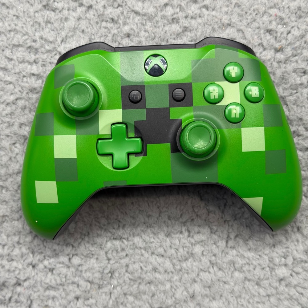 Microsoft Xbox Wireless Controller Model 1708 Minecraft Creeper Limited Edition